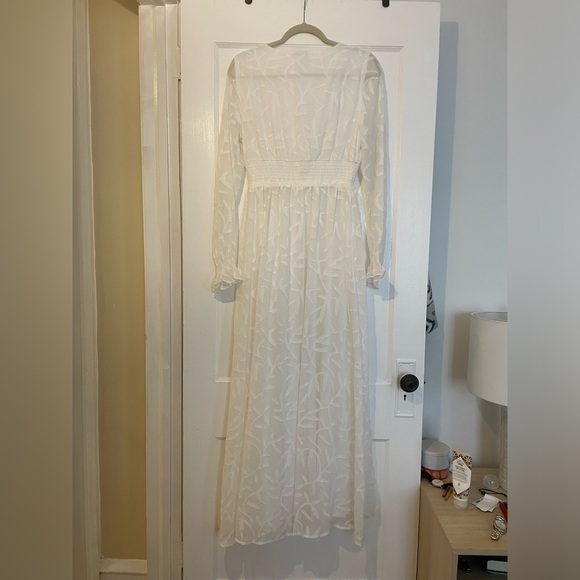 Baltic Born Bridget Textured Maxi Dress White - Picture 3 of 6